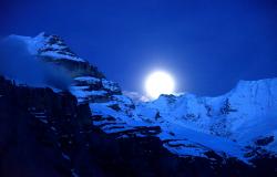 images/Fotos/Natur/Alpen/thumbs//Alpen-Jungfrau-Vollmond.jpg
