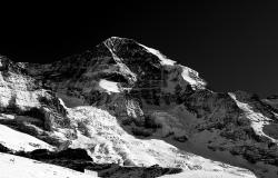 images/Fotos/Natur/Alpen/thumbs//Jungfrau-sw.jpg